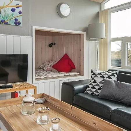 בית נופש Three-bedroom Holiday In 8 Fanø