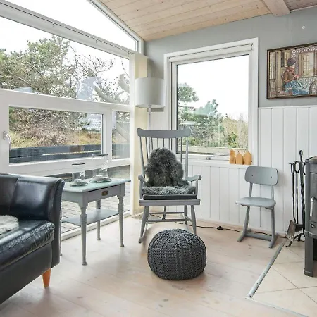 Three-bedroom Holiday In 8 בית נופש *